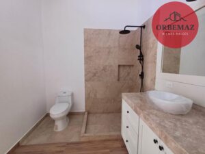 Casa en Venta, Fraccionamiento Lomas de Ixtacomitán, 2da Sección, Tabasco