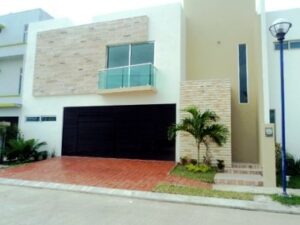 Casa en venta, Puerta Azul, Zona Country; Villahermosa, Tabasco. Vista exterior, fachada principal