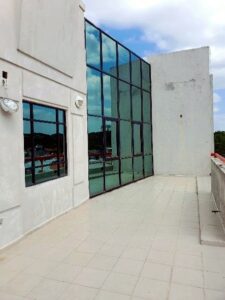 Edificio de oficinas en renta, Fraccionamiento Carrizales; Villahermosa, Tabasco. Vista exterior