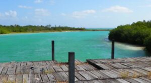 Terreno en venta, a orilla del mar Caribe; Tulum, Quintana Roo.