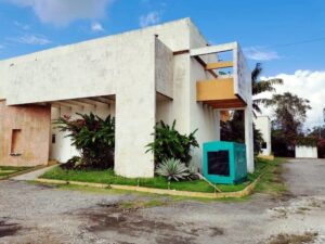 Salón en renta, ideal para oficinas o escuela, zona Country, Villahermosa, Tabasco. Exterior, detalle