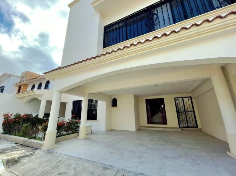 Casa en venta, residencial Samarkanda; Tabasco