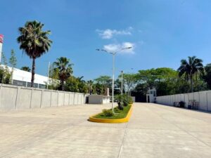 Edificio en renta carretera Villahermosa-Nacajuca, Lomitas; Villahermosa, Tabasco