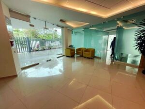 Oficina en renta, Torre Samarkanda, planta baja; Villahermosa, Tabasco