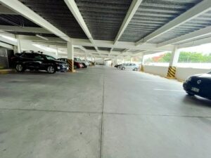 Oficina en renta, Torre Samarkanda, planta baja; Villahermosa, Tabasco