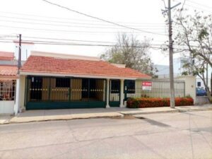 Casa en venta, calle Belisario Domínguez, colonia Primero de Mayo; Villahermosa, Tabasco