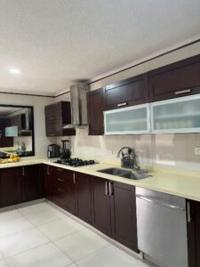 Casa en venta, Residencial Las Palmas, calle Ernesto Malda; Villahermosa, Tabasco