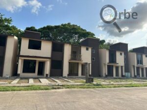 Casas en venta, fraccionamiento Palma Real Tipo B; Comalcalco, Tabasco