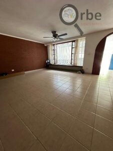 Casa en venta, fraccionamiento Framboyanes, avenida Universidad; Villahermosa Tabasco