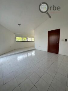 Casa en venta, fraccionamiento Framboyanes, avenida Universidad; Villahermosa Tabasco