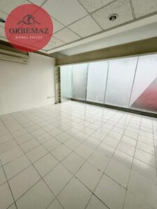 Oficinas en renta, Avenida Adolfo Ruiz Cortines, Fraccionamiento Oropeza, Villahermosa, Tabasco