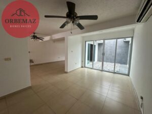 Casa en venta, fraccionamiento Las Palmas, Calle 9 Casa 8, Tabasco 2000; Villahermosa