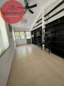 Casa en venta, fraccionamiento Las Palmas, Calle 9 Casa 8, Tabasco 2000; Villahermosa