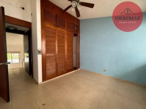 Casa en venta, fraccionamiento Las Palmas, Calle 9 Casa 8, Tabasco 2000; Villahermosa