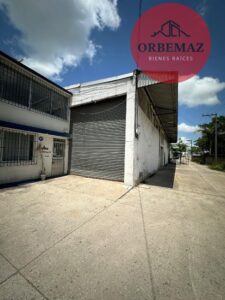 Conjunto de Bodegas con Oficinas y Terreno en Venta, Ciudad Industrial; Villahermosa, Tabasco