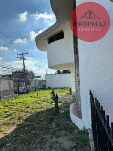 Local comercial en renta, calle Mario Brown; colonia Pensiones; Villahermosa, Tabasco