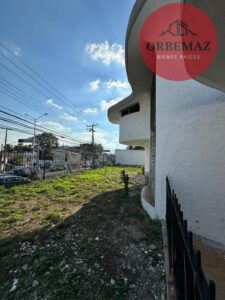 Local comercial en renta, calle Mario Brown; colonia Pensiones; Villahermosa, Tabasco