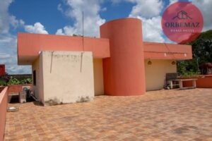 Casa comercial con terreno en renta, 8a., Avenida Nte. Poniente; Palenque, Chiapas