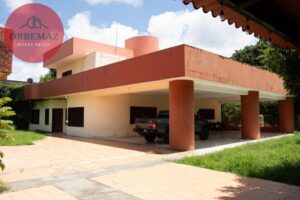 Casa comercial con terreno en renta, 8a., Avenida Nte. Poniente; Palenque, Chiapas