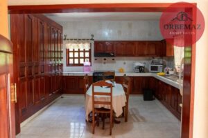 Casa comercial con terreno en venta, 8a., Avenida Nte. Poniente; Palenque, Chiapas