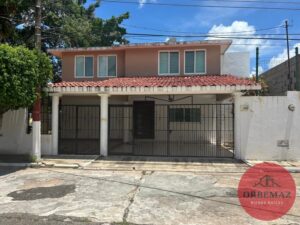 Casa en renta amueblada, calle Plutarco Elías Calles; Villahermosa, Tabasco