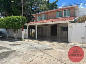 Casa en renta amueblada, calle Plutarco Elías Calles; Villahermosa, Tabasco