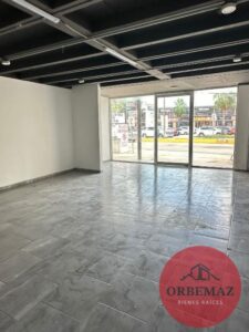 Local en renta, Plaza Oropeza, Av. Samarkanda, Centro, Villahermosa, Tabasco