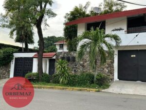 Casas y Departamento en venta, Lote 10, Paseo De Las Flores; Villahermosa, Tabasco