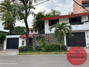 Casas y Departamento en venta, Lote 10, Paseo De Las Flores; Villahermosa, Tabasco