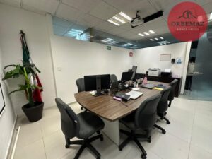 Oficina en venta, Local 2, Primer Nivel, Torre Samarkanda; Villahermosa, Tabasco