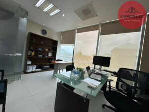 Oficina en venta, Local 2, Primer Nivel, Torre Samarkanda; Villahermosa, Tabasco