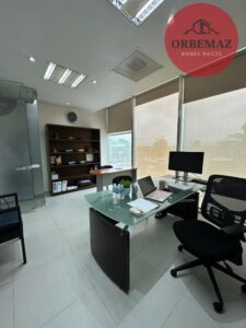 Oficina en venta, Local 2, Primer Nivel, Torre Samarkanda; Villahermosa, Tabasco