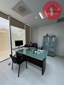 Oficina en venta, Local 2, Primer Nivel, Torre Samarkanda; Villahermosa, Tabasco