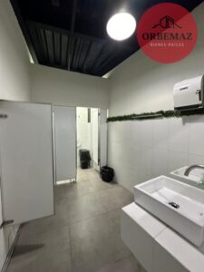 Oficina en venta, Local 2, Primer Nivel, Torre Samarkanda; Villahermosa, Tabasco