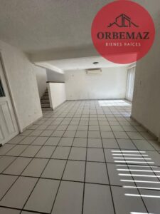 Casa en Venta, Margarita Maza De Juárez, José N. Rovirosa; Centro, Tabasco