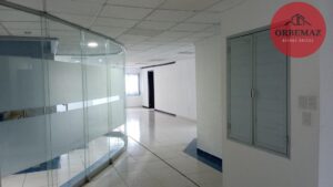 Oficina en renta, piso 10, Torre Atenas, colonia Oropeza, avenida Paseo Tabasco; Villahermosa