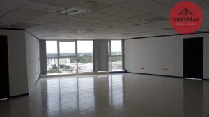 Oficina en renta, piso 10, Torre Atenas, colonia Oropeza, avenida Paseo Tabasco; Villahermosa