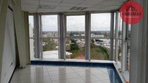 Oficina en renta, piso 10, Torre Atenas, colonia Oropeza, avenida Paseo Tabasco; Villahermosa