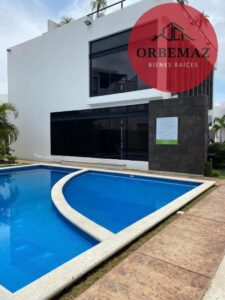 Casa en renta, Cluster Siete, Real Campestre; Villahermosa, Tabasco