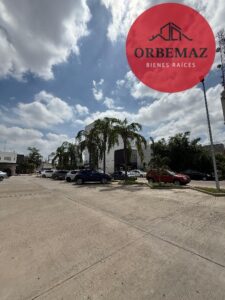 Locales comerciales en renta, Plaza Montecarlo; Villahermosa, Tabasco