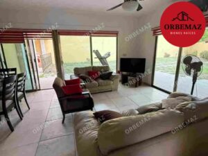 Casa en venta, Fraccionamiento Puerta Magna, Zona Country; Villahermosa, Tabasco