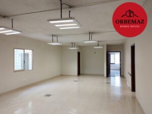 Oficinas en venta, Fraccionamiento Tulipanes, calle Centenario; Villahermosa, Tabasco