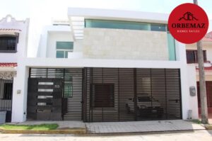 Casa en venta, Calle Tamarindo, Fraccionamiento Residencial El Country; Villahermosa Tabasco