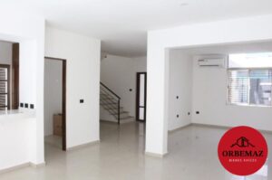 Casa en venta, Calle Tamarindo, Fraccionamiento Residencial El Country; Villahermosa Tabasco