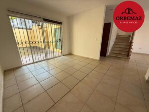 Casa en renta, Puerta Real, Zona Country; Villahermosa, Tabasco